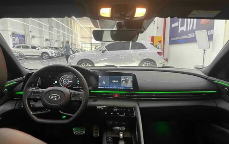 Hyundai Elantra, 2022 год, 1 400 000 рублей, 16 фотография