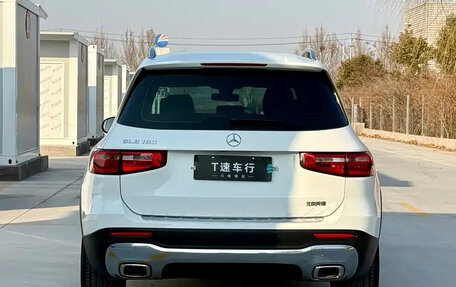 Mercedes-Benz GLB, 2021 год, 2 100 000 рублей, 5 фотография