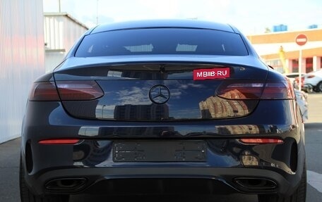 Mercedes-Benz E-Класс, 2018 год, 3 599 900 рублей, 3 фотография