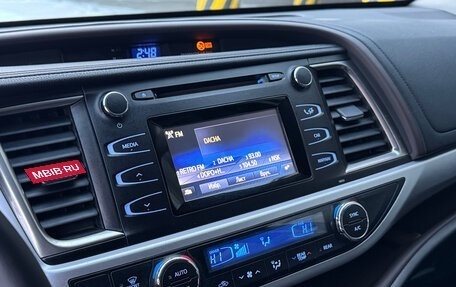 Toyota Highlander III, 2014 год, 2 900 000 рублей, 20 фотография