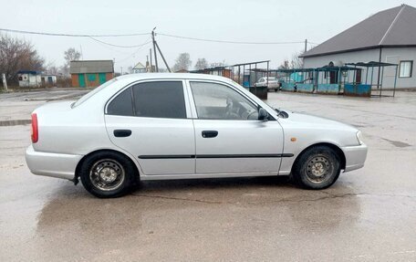 Hyundai Accent II, 2006 год, 200 000 рублей, 3 фотография