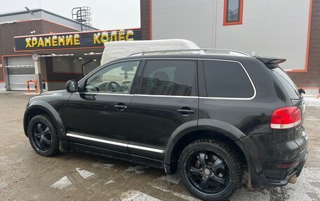 Volkswagen Touareg III, 2005 год, 1 500 000 рублей, 14 фотография