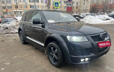 Volkswagen Touareg III, 2005 год, 1 500 000 рублей, 3 фотография