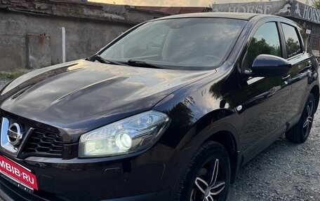 Nissan Qashqai, 2012 год, 990 000 рублей, 10 фотография