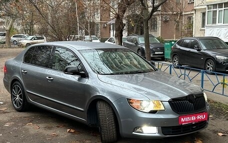 Skoda Superb III рестайлинг, 2011 год, 1 250 000 рублей, 14 фотография