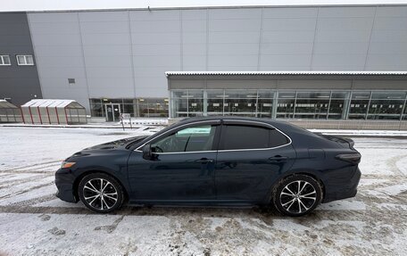 Toyota Camry, 2018 год, 1 999 000 рублей, 17 фотография