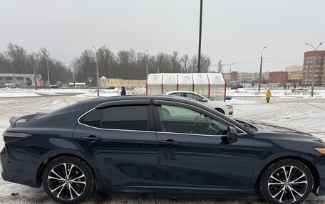 Toyota Camry, 2018 год, 1 999 000 рублей, 15 фотография