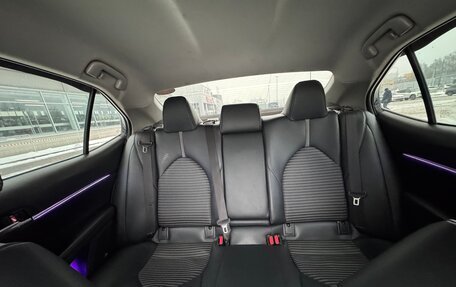 Toyota Camry, 2018 год, 1 999 000 рублей, 14 фотография