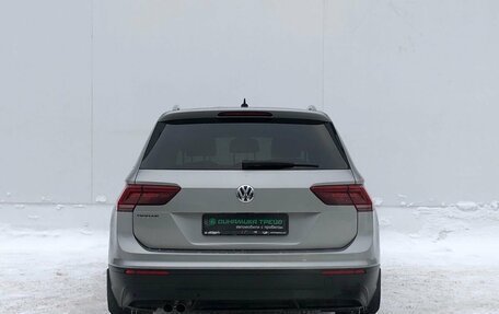 Volkswagen Tiguan II, 2019 год, 2 350 000 рублей, 6 фотография