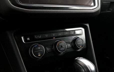 Volkswagen Tiguan II, 2019 год, 2 350 000 рублей, 15 фотография