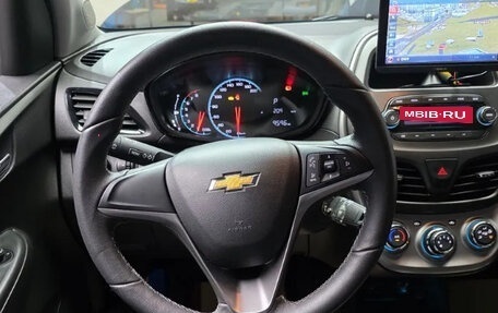 Chevrolet Spark IV, 2017 год, 1 180 000 рублей, 10 фотография