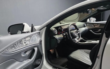 Mercedes-Benz CLS, 2022 год, 10 000 000 рублей, 10 фотография