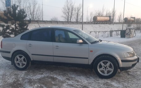 Volkswagen Passat B5+ рестайлинг, 1998 год, 270 000 рублей, 3 фотография