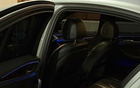 BMW 5 серия, 2017 год, 2 299 999 рублей, 11 фотография