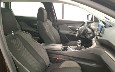 Peugeot 5008 II, 2021 год, 1 950 000 рублей, 4 фотография