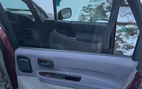 Nissan Bassara, 2000 год, 600 000 рублей, 7 фотография