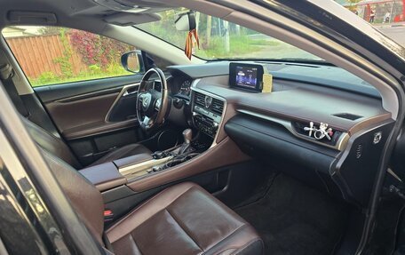 Lexus RX IV рестайлинг, 2016 год, 3 500 000 рублей, 13 фотография