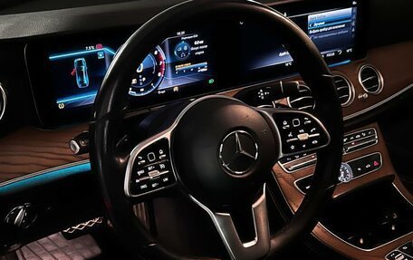 Mercedes-Benz E-Класс, 2018 год, 3 100 000 рублей, 14 фотография