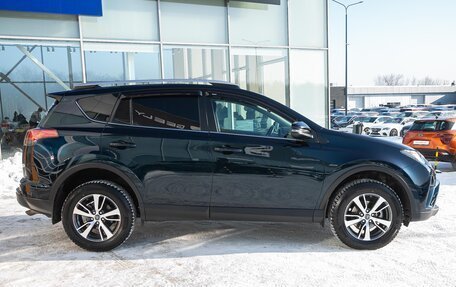 Toyota RAV4, 2018 год, 2 945 000 рублей, 10 фотография