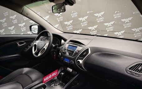 Hyundai ix35 I рестайлинг, 2013 год, 1 260 000 рублей, 24 фотография