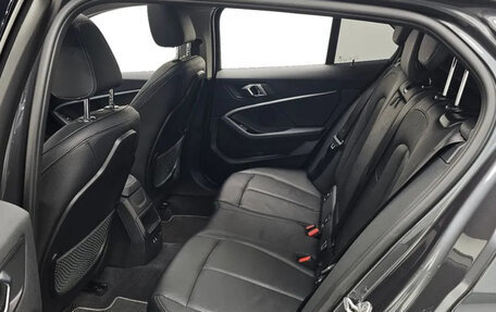 BMW 1 серия, 2021 год, 4 200 000 рублей, 12 фотография