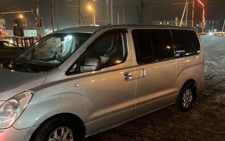 Hyundai Grand Starex Grand Starex I рестайлинг 2, 2008 год, 1 350 000 рублей, 8 фотография