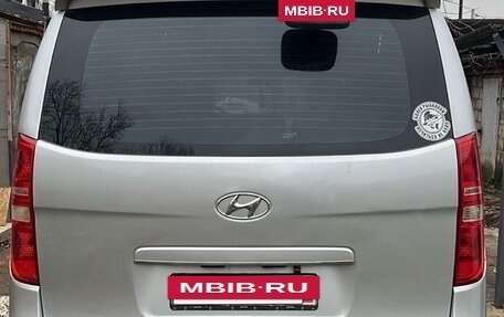 Hyundai Grand Starex Grand Starex I рестайлинг 2, 2008 год, 1 350 000 рублей, 6 фотография