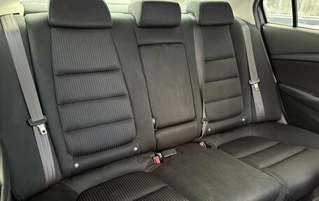 Mazda 6, 2016 год, 1 700 000 рублей, 11 фотография