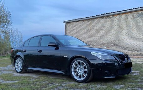 BMW 5 серия, 2006 год, 2 000 000 рублей, 1 фотография