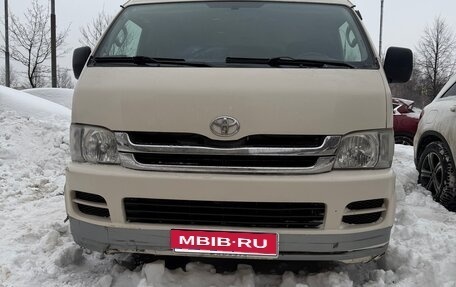 Toyota HiAce H200, 2008 год, 1 789 000 рублей, 1 фотография