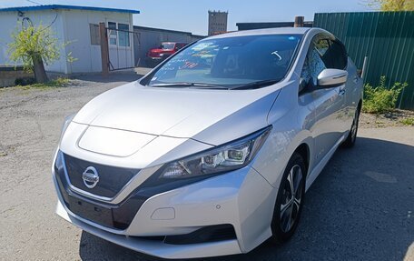 Nissan Leaf II, 2018 год, 1 690 000 рублей, 5 фотография