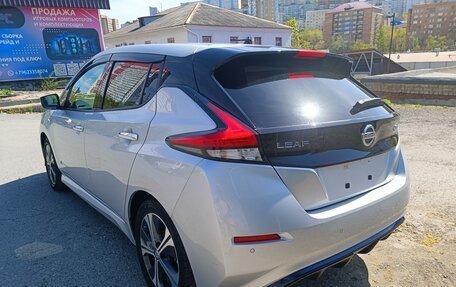 Nissan Leaf II, 2018 год, 1 690 000 рублей, 7 фотография