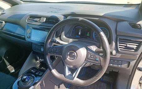 Nissan Leaf II, 2018 год, 1 690 000 рублей, 14 фотография