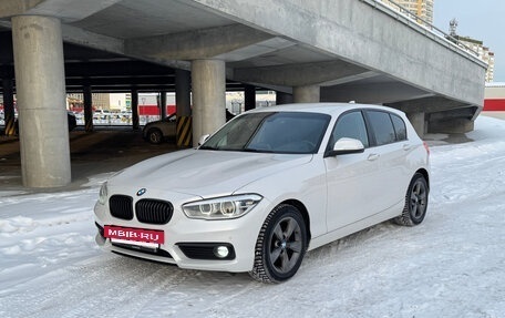 BMW 1 серия, 2018 год, 1 990 000 рублей, 4 фотография
