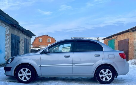 KIA Rio II, 2011 год, 850 000 рублей, 4 фотография