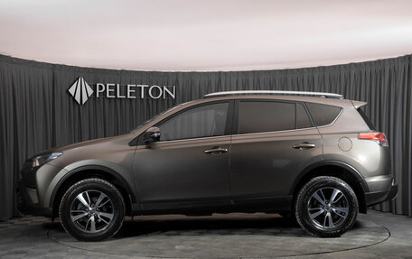 Toyota RAV4, 2017 год, 2 730 000 рублей, 8 фотография