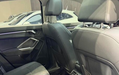 Audi Q3, 2022 год, 2 300 000 рублей, 12 фотография