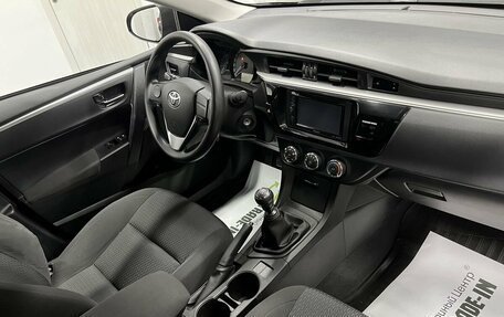 Toyota Corolla, 2013 год, 1 175 000 рублей, 14 фотография