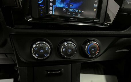 Toyota Corolla, 2013 год, 1 175 000 рублей, 17 фотография