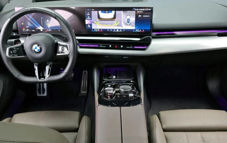 BMW 5 серия, 2023 год, 6 910 000 рублей, 7 фотография