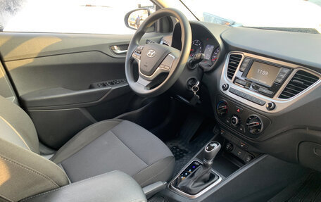 Hyundai Solaris II рестайлинг, 2020 год, 1 499 000 рублей, 9 фотография