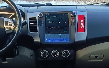 Mitsubishi Outlander III рестайлинг 3, 2008 год, 887 000 рублей, 28 фотография