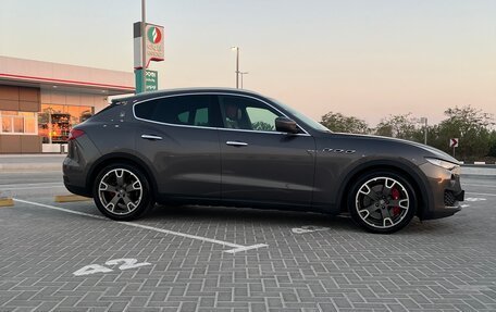 Maserati Levante I, 2017 год, 3 500 000 рублей, 6 фотография