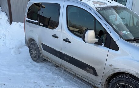 Citroen Berlingo II рестайлинг, 2011 год, 400 000 рублей, 3 фотография