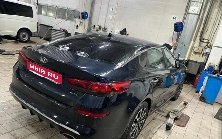 KIA Optima IV, 2019 год, 1 870 000 рублей, 3 фотография