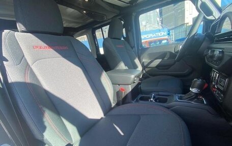 Jeep Wrangler, 2022 год, 5 400 000 рублей, 17 фотография