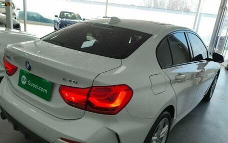 BMW 1 серия, 2022 год, 1 663 000 рублей, 4 фотография