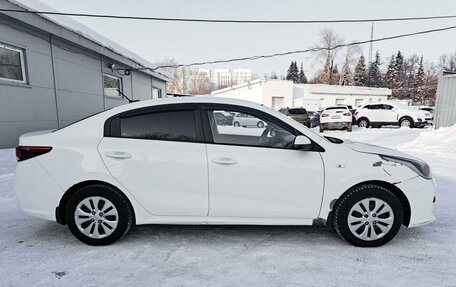 KIA Rio IV, 2018 год, 859 000 рублей, 5 фотография