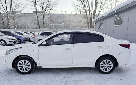 KIA Rio IV, 2018 год, 859 000 рублей, 10 фотография