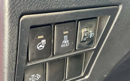 Toyota Hilux VIII, 2019 год, 3 200 000 рублей, 9 фотография